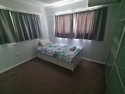 Cranbourne Court Beach Side Apartments