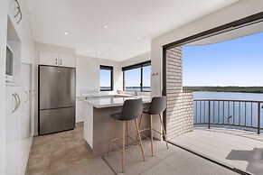 Wharf Lodge