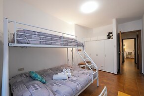 Alma - 100 mt Near Lake