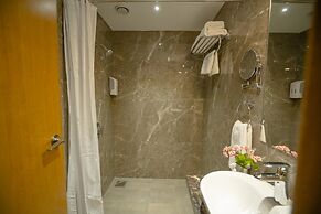 Zip By Spree Hotels Chakan