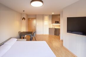 Palau Suites & Apartments