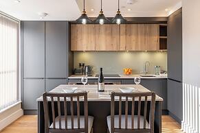 Celador Apartments - Bond House