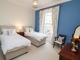 Number One The Crescent