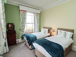 Number One The Crescent