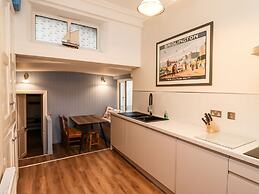 Number One The Crescent