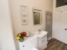 Number One The Crescent