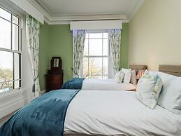 Number One The Crescent