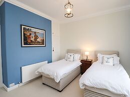 Number One The Crescent