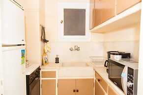 Renovated apt in the Heart of Piraeus