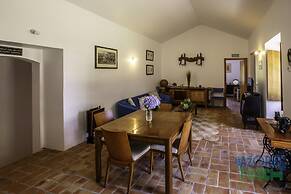 Casa do Merend rio in Biscoitos