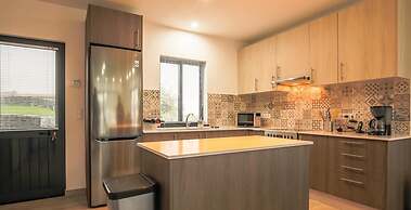 Silver Gate Home in Nossa Senhora do Pilar