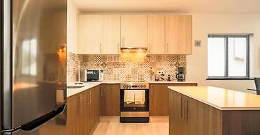 Silver Gate Home in Nossa Senhora do Pilar