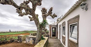 Casa dos Cal os in S o Mateus da Calheta