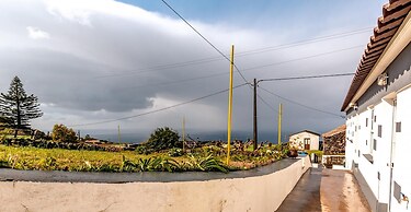 Casa do Tio Jos in Doze Ribeiras