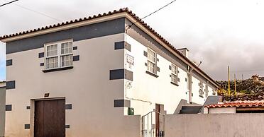 Casa do Tio Jos in Doze Ribeiras