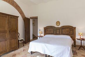 Casale Dei 12 in Montepulciano
