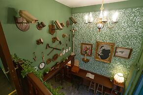 The Walled off Hotel Paris