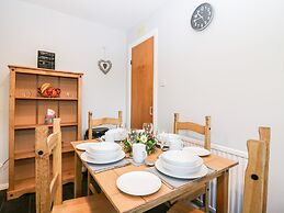 10 Annesley Park