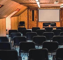 Suru Hotel & Restaurant