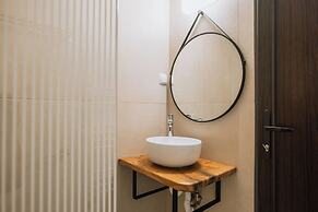 Suru Hotel & Restaurant