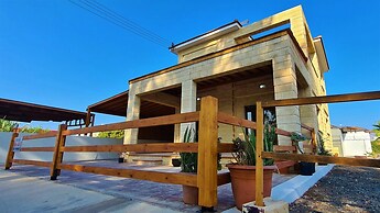 Pernera House by STAY BnB