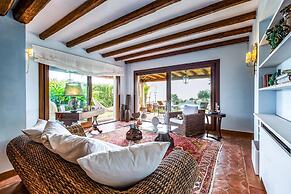 Giardini-naxos Beautiful Villa With Pool