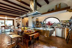 Giardini-naxos Beautiful Villa With Pool