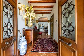 Giardini-naxos Beautiful Villa With Pool