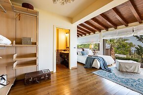 Giardini-naxos Beautiful Villa With Pool