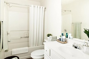 Intown Suites Extended Stay St. Louis Mo - Hazelwood