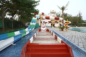 The Pench International