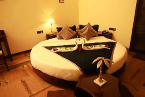 The Pench International