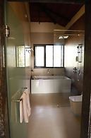 The Pench International