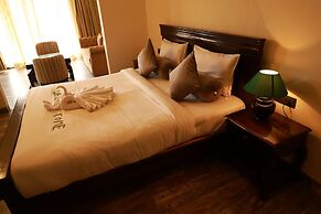 The Pench International