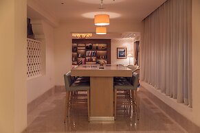 Old Palace Sahl Hasheseh