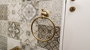 Piccola Luna Cozy Home