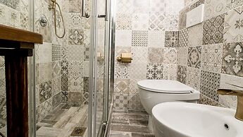 Piccola Luna Cozy Home