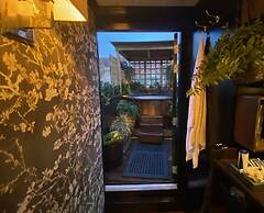 The Enlightened House