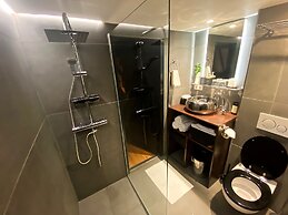 The Enlightened House