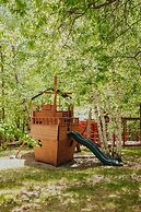 Jack Pines Resort