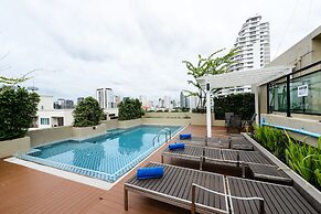 Ramada Ekamai