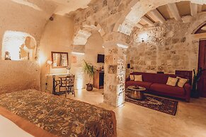 Peristyle Cave Cappadocia - Special Class