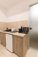 Stay Helios - Aparts & Pool Suites