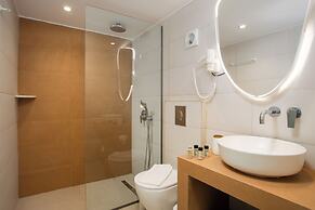 Stay Helios - Aparts & Pool Suites