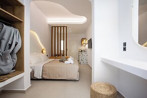 Stay Helios - Aparts & Pool Suites