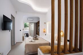 Stay Helios - Aparts & Pool Suites