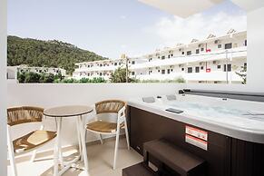 Stay Helios - Aparts & Pool Suites