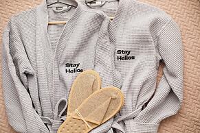 Stay Helios - Aparts & Pool Suites