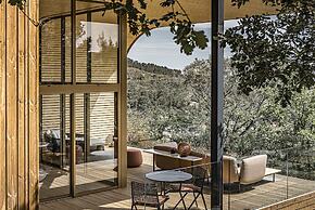 Souki Lodges & Spa