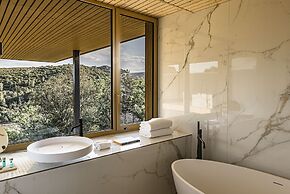 Souki Lodges & Spa
